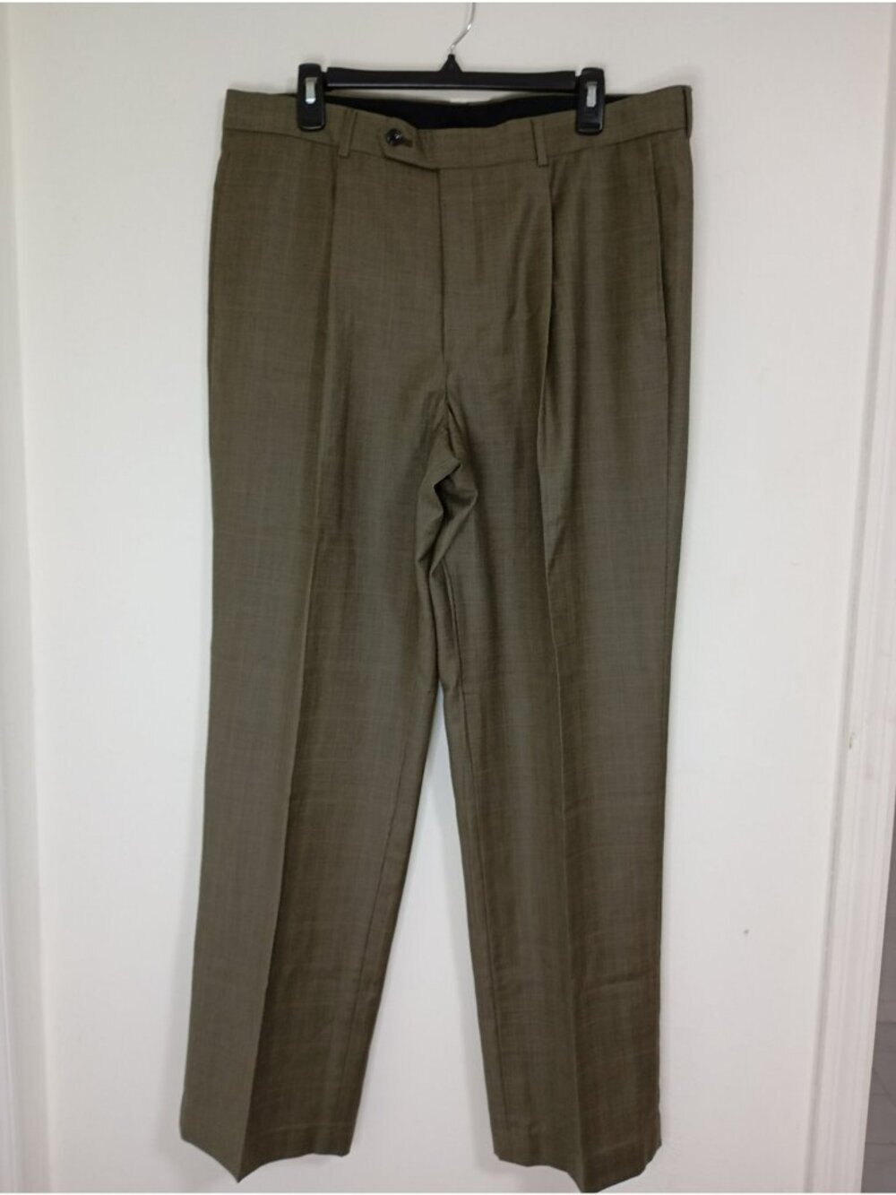 Donald J. Trump 100% Wool Pleated Dress Pants Size 36/32 Brown Glen Plaid Mens